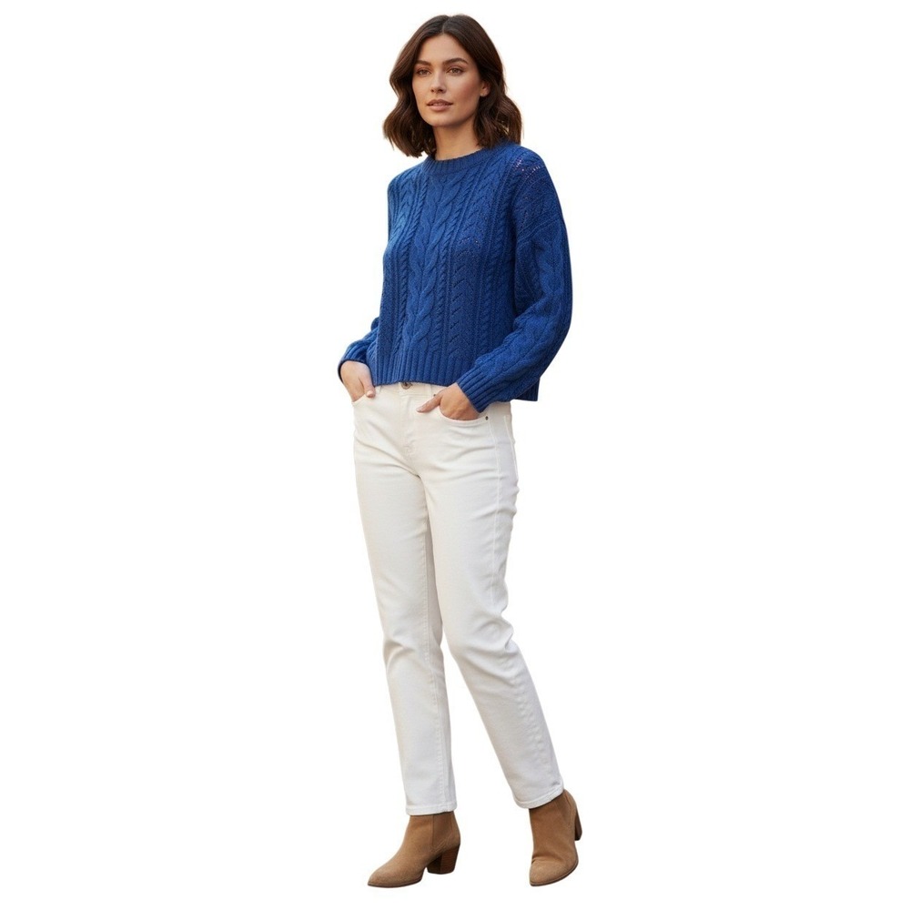Pink Rose NWT Vibrant Stylish Cropped Knit Sweater Blue‎ Cable Texture M